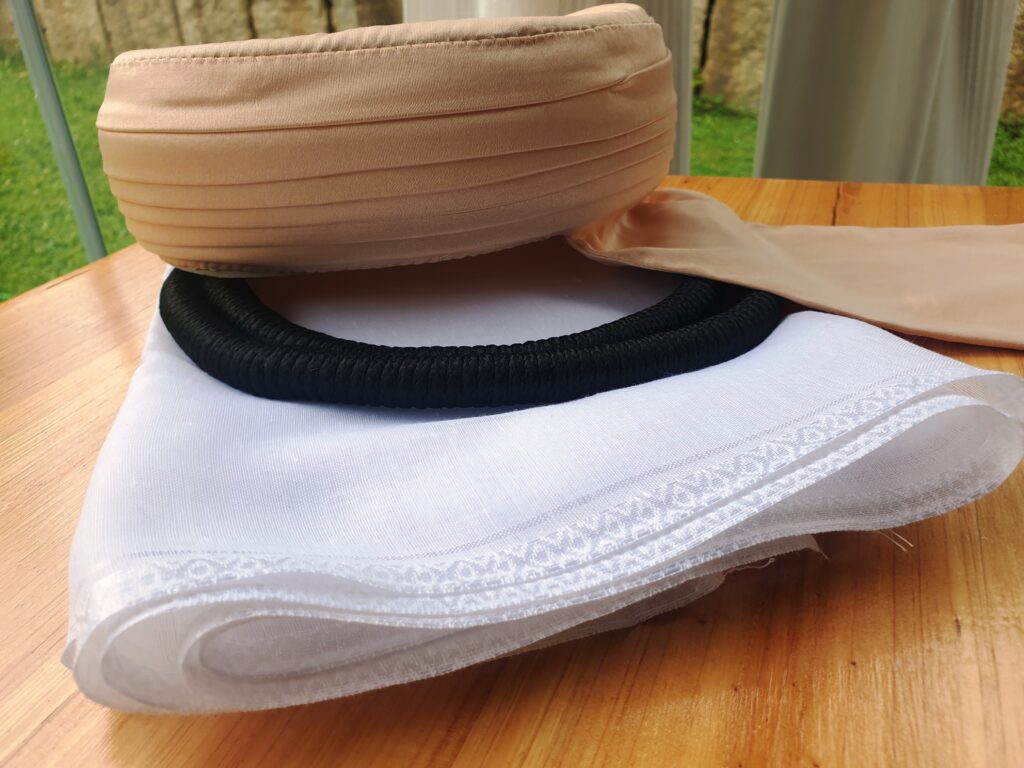 gorro de Algodón. Color: Crema. Marca. Alsahih.