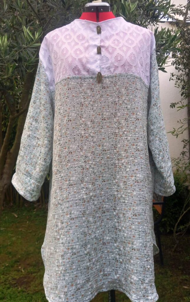 Camisa 3/4. Tela: algodón. Color: Blanco, estampado, verde, blanco, tostado. Modelo: Talla S. Marca: H.Kane.